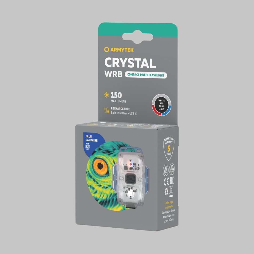 Камера за спорт с ярка LED светлина, USB зареждане и водоустойчива конструкция за активен начин на живот.