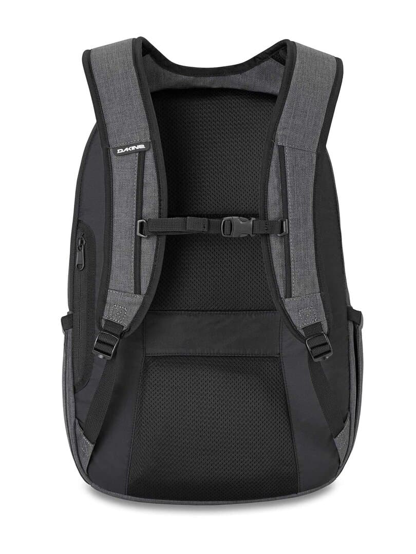 Раница за спорт и училище с комфортни презрамки и голям капацитет.