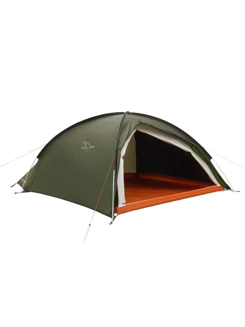 Тенти за къмпинг и outdoor активност, подходящи за приключения на открито.