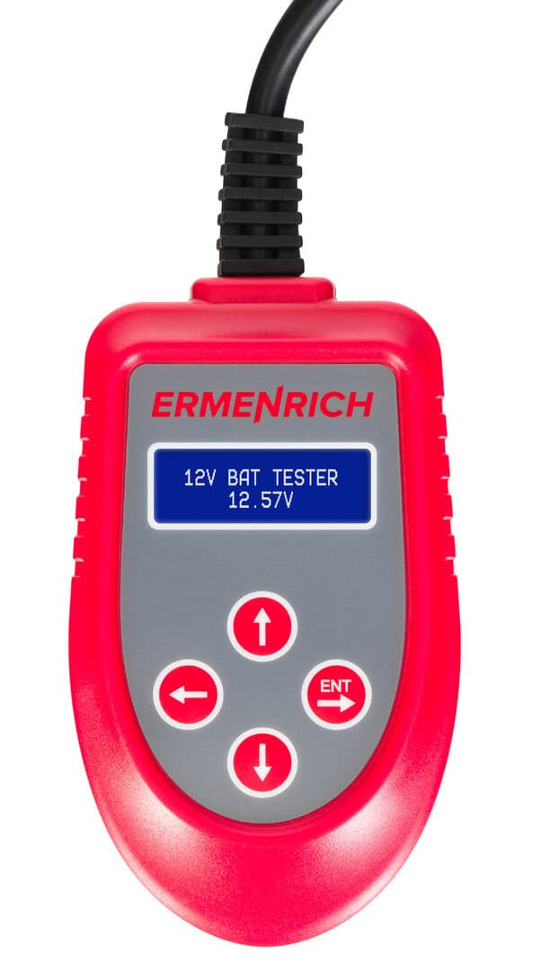 Електронен тестер за батерии, модел ERMENRICH, показващ 12.57V.
