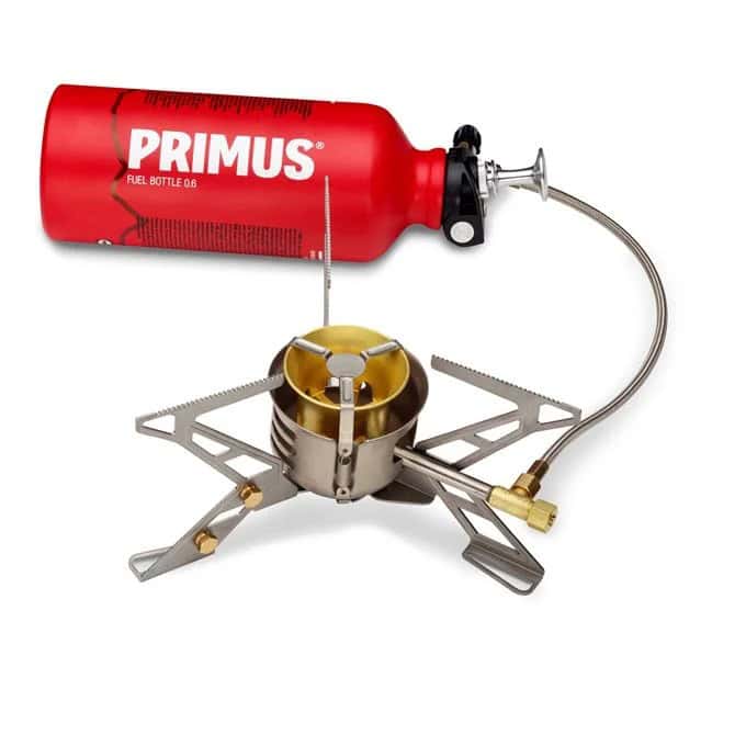 Газов котлон Primus за къмпинг, компактен и преносим за outdoor готвене.