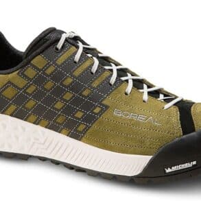 Мъжки спортни обувки Varrio Sport с модерна дизайн и комфорт.