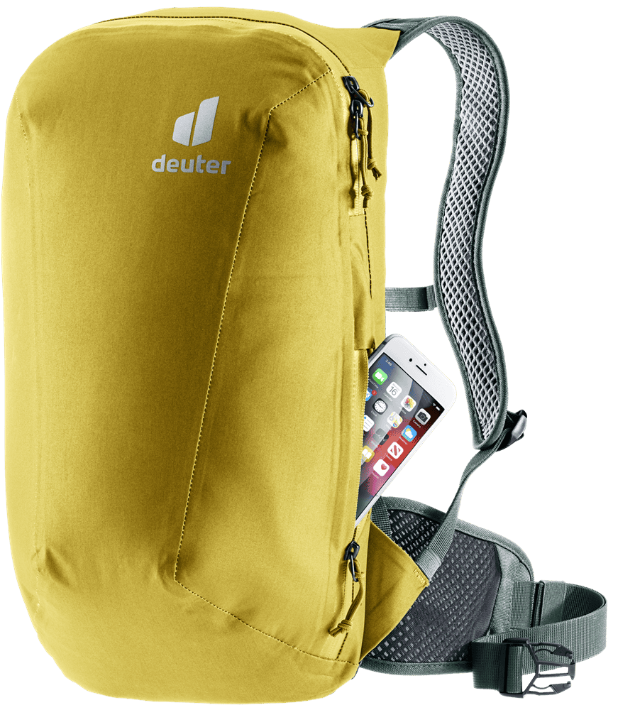 Жълта спортна раница Deuter с джоб за телефон и комфортна.