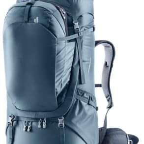 Туристическа раница Deuter за пътуване и приключения.