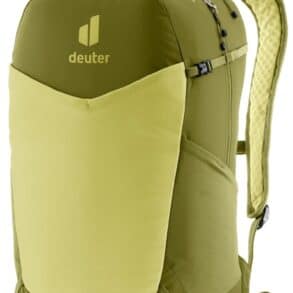 Зелена раница Deuter за пътуване и спорт, с много отделени.