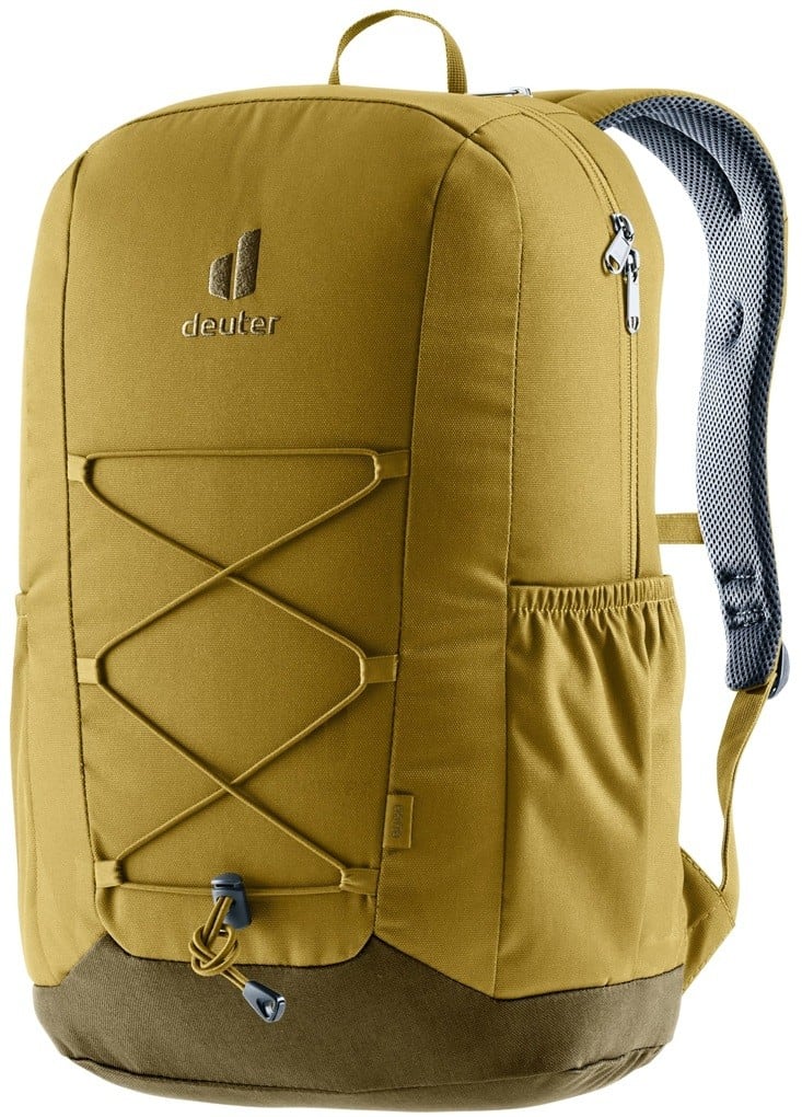 Жълта спортна раница Deuter с външни джобове и регулируем.