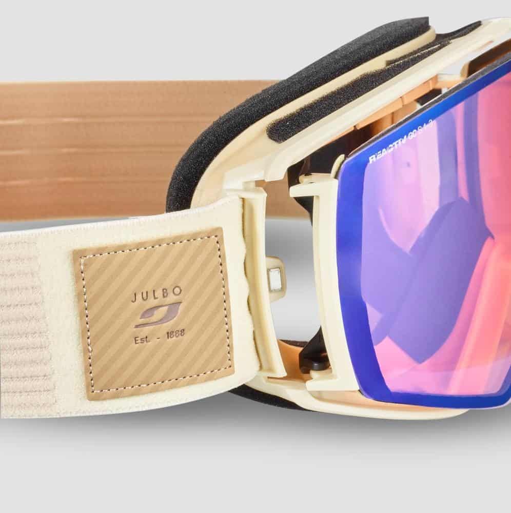 Велосипедни очила Varrio Sport с UV защита и стилен дизайн.