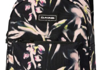Раница Dakine с цветен принт за спорт и училище.