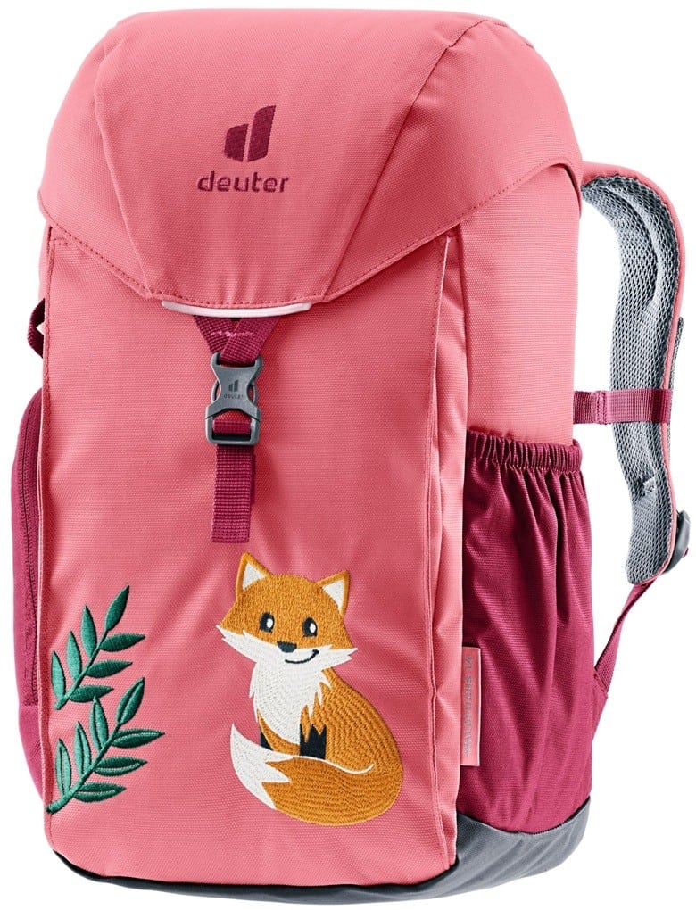 Детска раница Deuter с изображение на лисица и зелени листа.