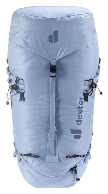 Лека и здрава велосипедна раница Deuter с множество отделения и регулируеми ремъци.