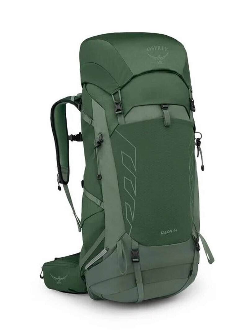 Зелена туристическа раница Osprey Talon 33 за приключения и пътувания.