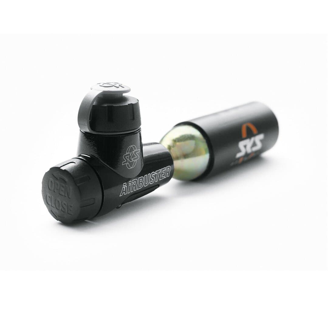 Varrio Sport CO2 помпа SKS Airbuster за велосипеди и аксесоари.