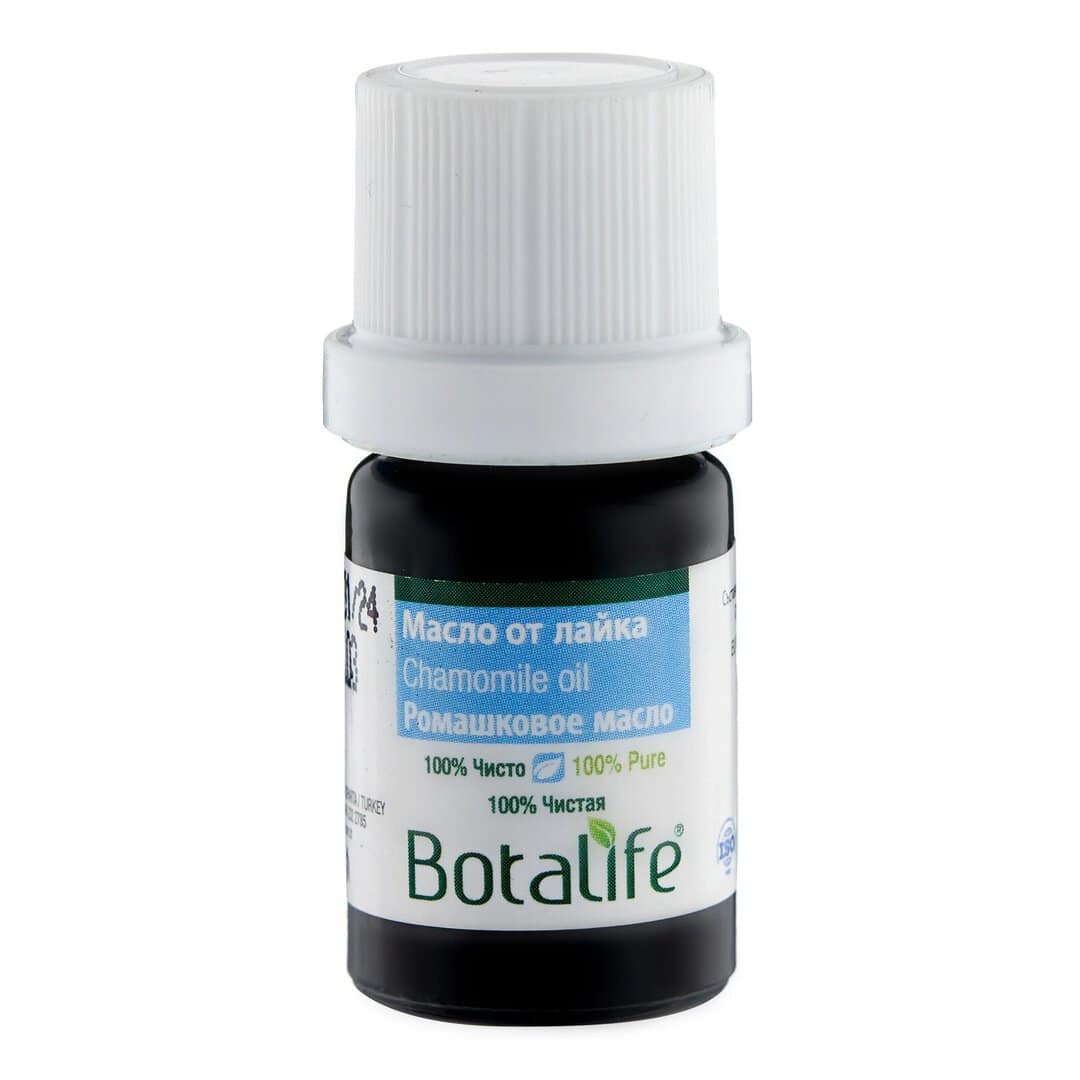 Бутилка масло от лайка Botalife за релаксация и грижа за кожата.