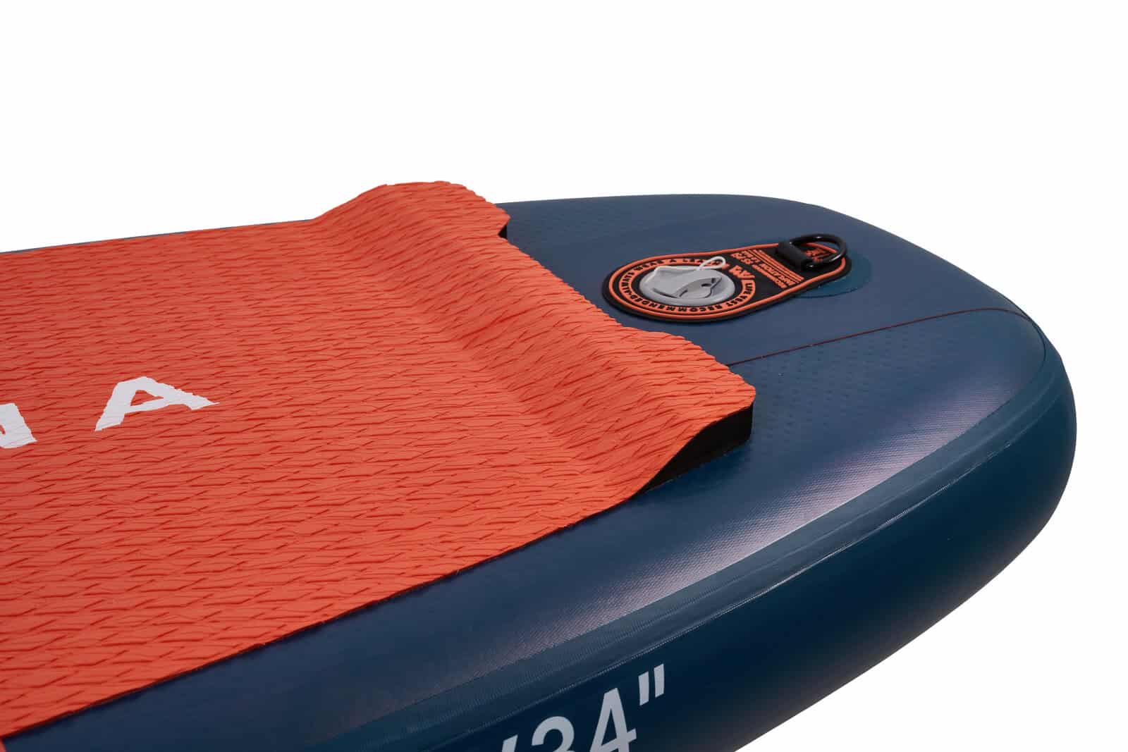 Надуваем SUP Aqua Marina Atlas 12'0" с червената платформа.