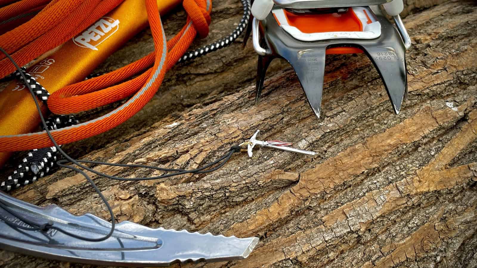 Колие Classic Ice Axe Sampaoli Italia red - Image 4
