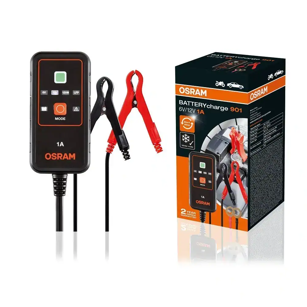 Зарядно устройство Osram Smart 901 с кабели и кутия.